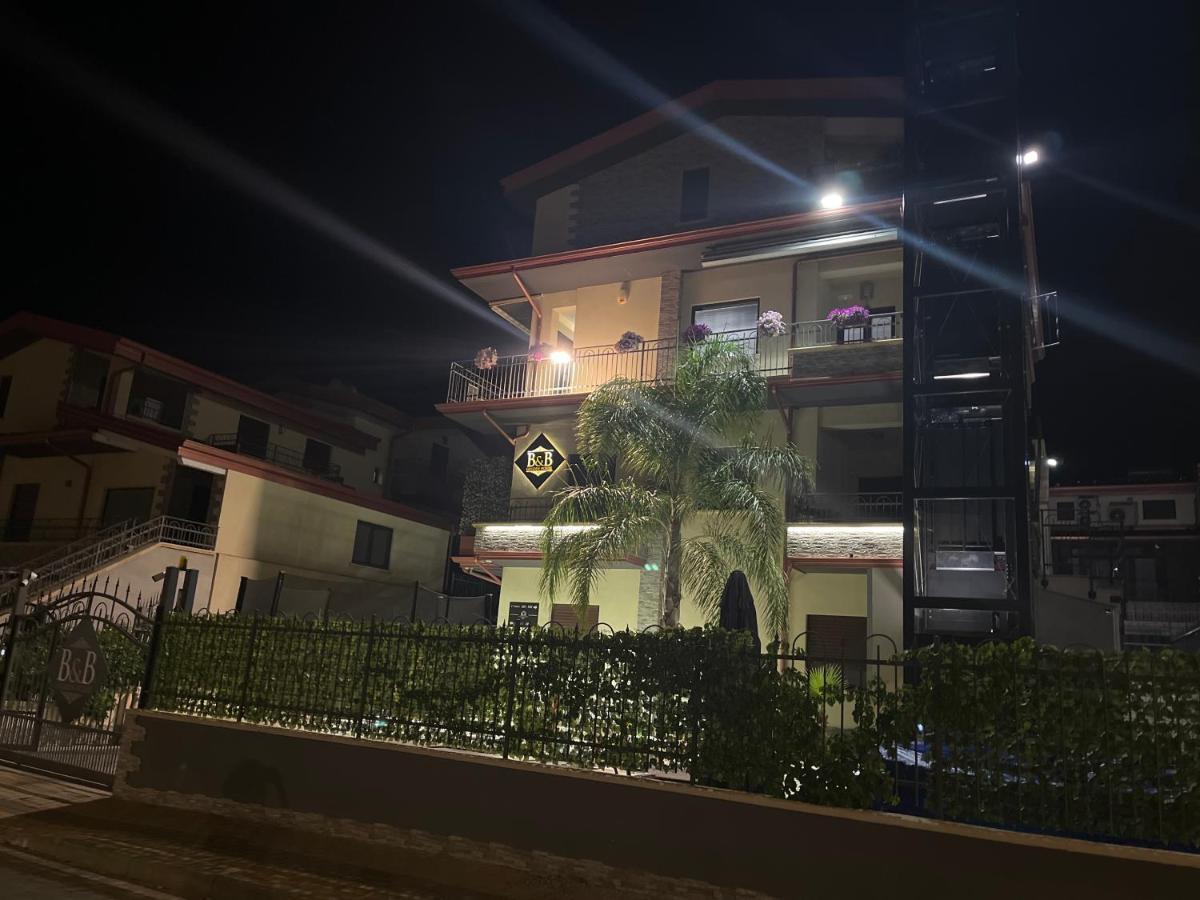 B&B Golden House Rose Exterior foto